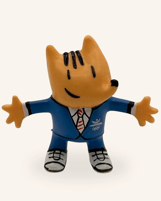 Figura COBI Traje